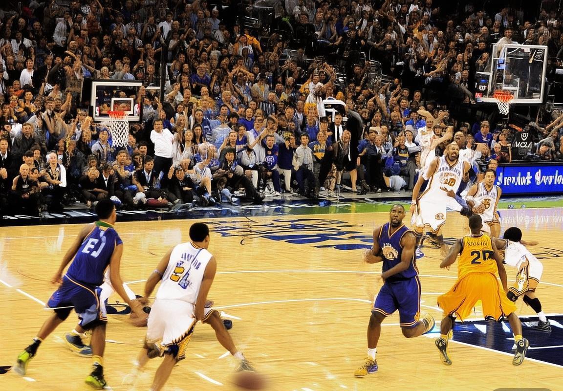 2012年NBA总决赛：詹姆斯与杜兰特巅峰对决，重塑篮球格局